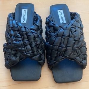 Brand New in Box Steve Madden Marina sandals